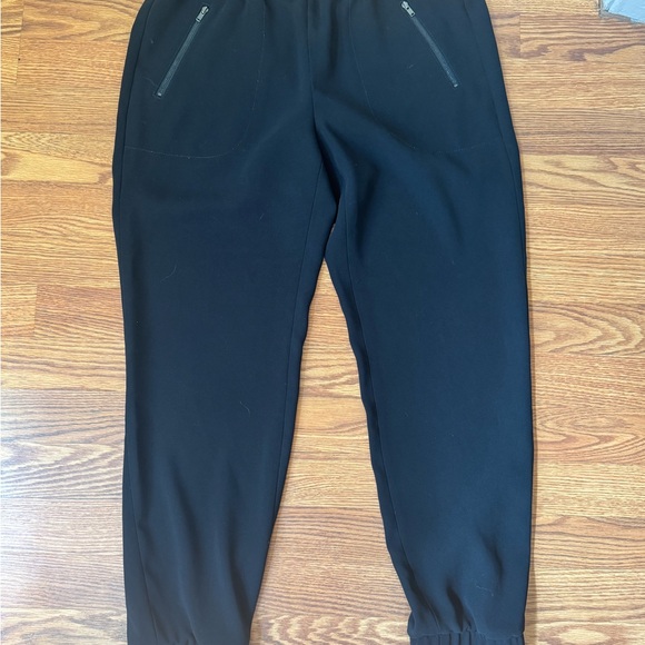 J. Crew Women’s Black Joggers with Zippered Pockets - Picture 1 of 3